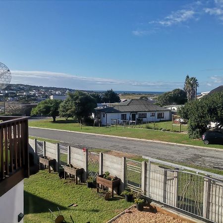 Chilli Moon B&B Stilbaai Esterno foto