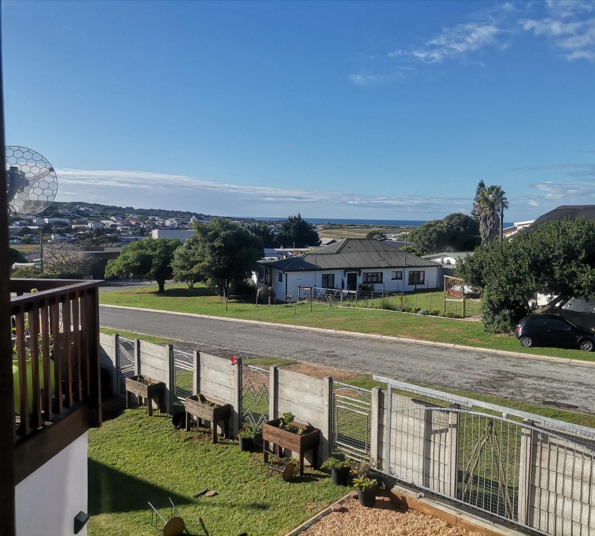 Chilli Moon B&B Stilbaai Esterno foto