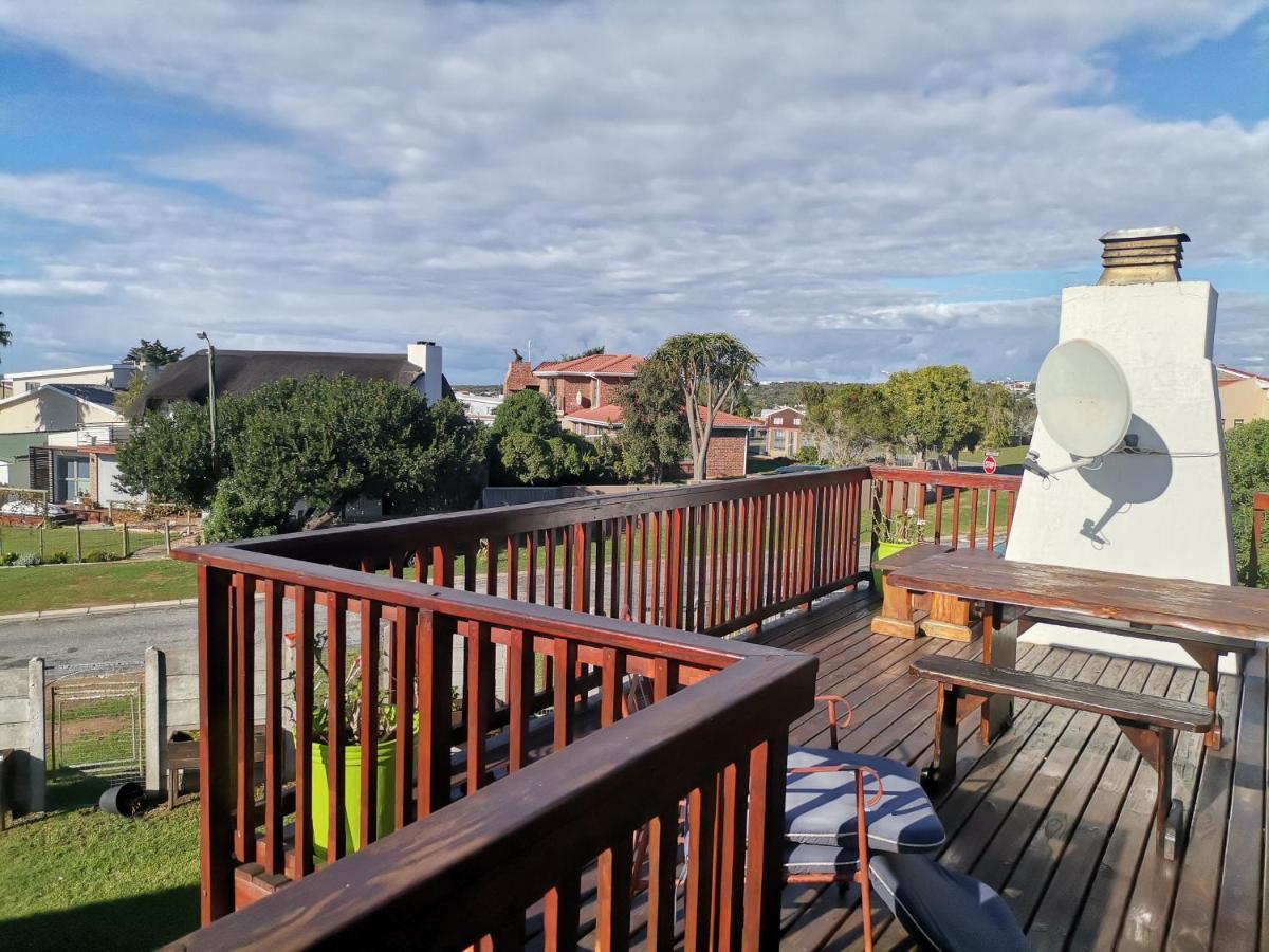 Chilli Moon B&B Stilbaai Esterno foto