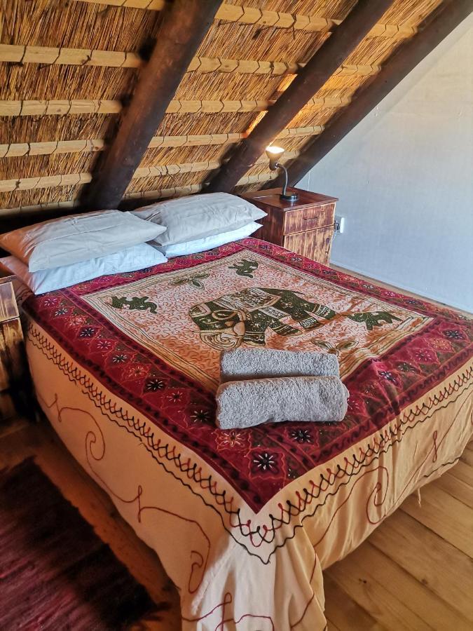 Chilli Moon B&B Stilbaai Esterno foto